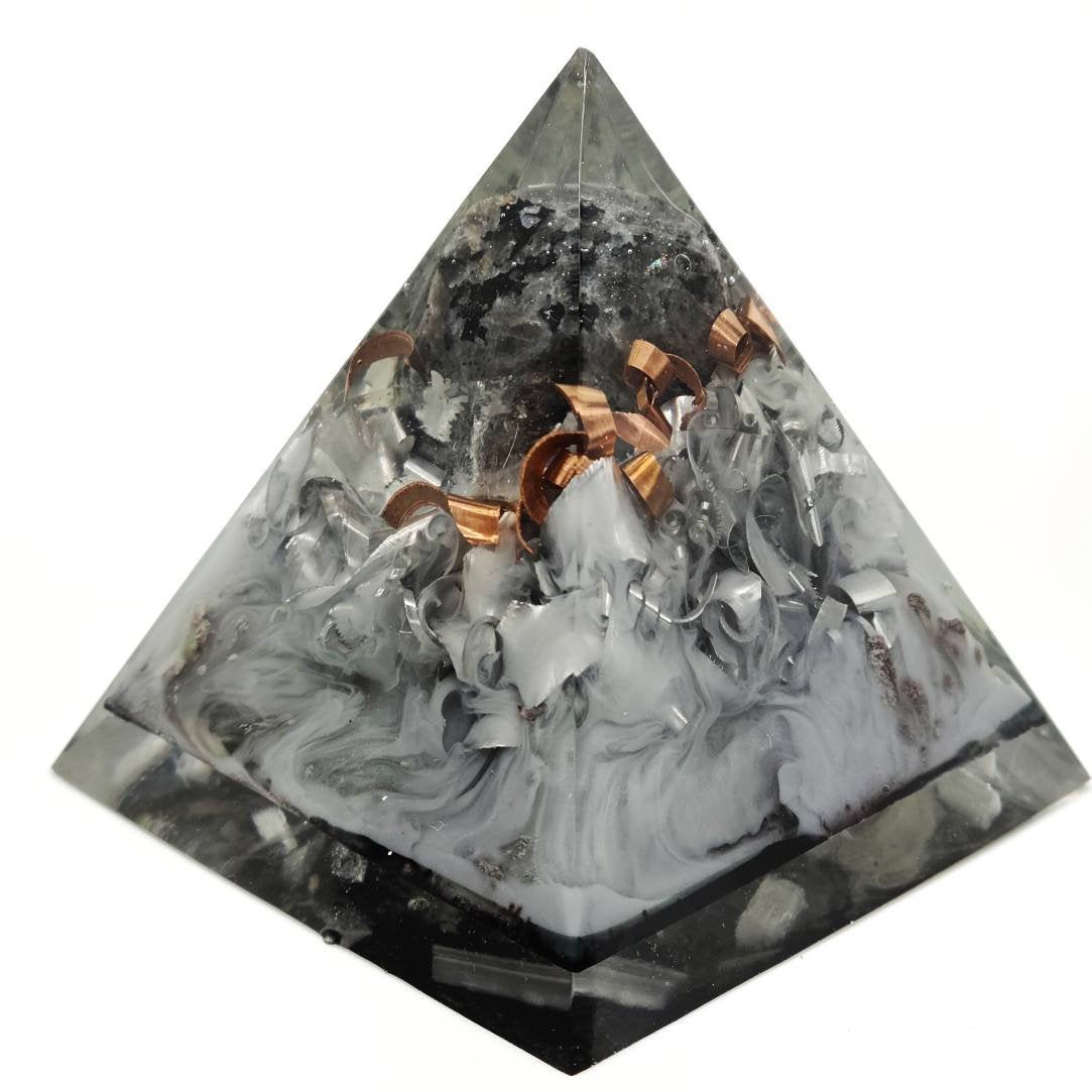 Nuummite Crystal Orgone Energy Pyramid